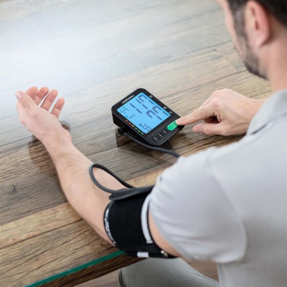 Medisana Oberarm-Blutdruckmessgerät BU 580 Connect Schwarz - 1